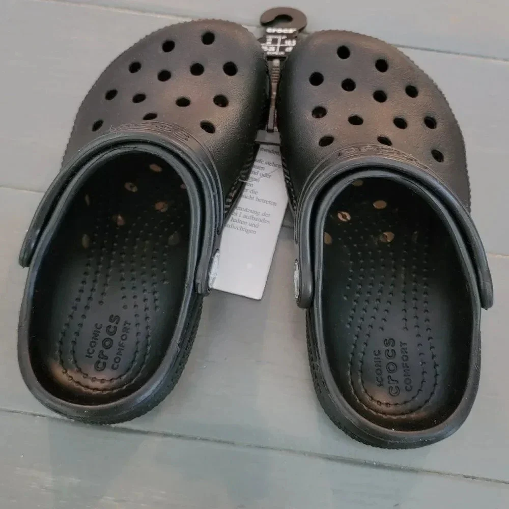 Crocs Kids Black Classic Pull On Back Straps Clog Size C9